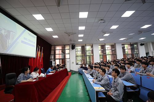 世界机械500强企业上门揽才 安博页面在线登录90名学子毕业前一年被企业录用